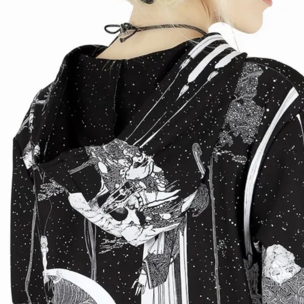 BlackMilk Austen’s Hamlet Hoodie Sweater - Picture 2 of 6